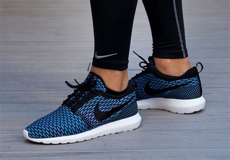 nike roshe flyknit weiß|nike flyknit roshe women.